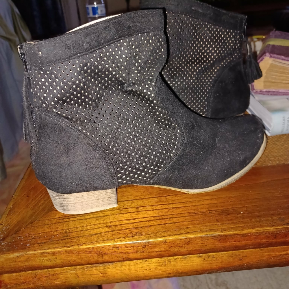 Chase + Chloe Black Ankle Booties with Perforated Design
